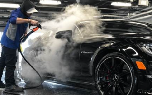 Professional car detailing Christmas gift